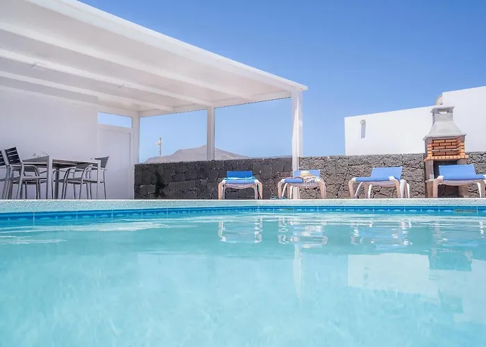 Vv Mapaluca Minigolf By Hh Playa Blanca (Lanzarote)