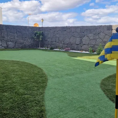 Vv Mapaluca Minigolf By Hh Willa